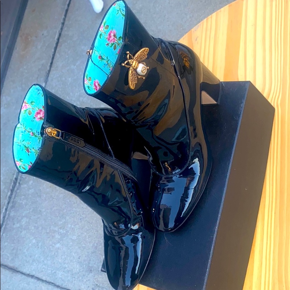 Gucci almost new ankle boots